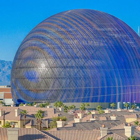 Modern Oasis Steps Away From The Las Vegas Strip Exterior photo