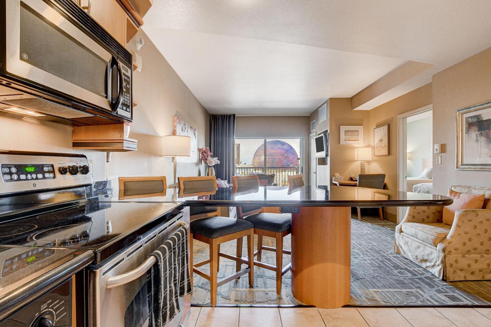 Modern Oasis Steps Away From The Las Vegas Strip Exterior photo